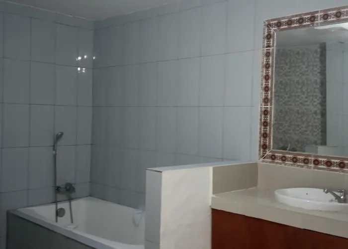 Vico بيت ضيافة نوسا دوا